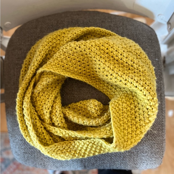 Mustard yellow knit infinity scarf - Picture 1 of 1